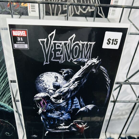 Venom 25 4th Print, 26 2nd Print, 27 Variant 31 Dell'Otto Trade Variant - Picture 4 of 8